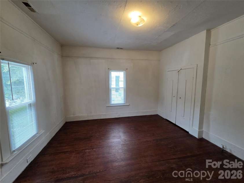 421 N Salisbury Avenue, Spencer, NC 28159.  MLS# CAR4408763, YatesRealty ID 40392. 