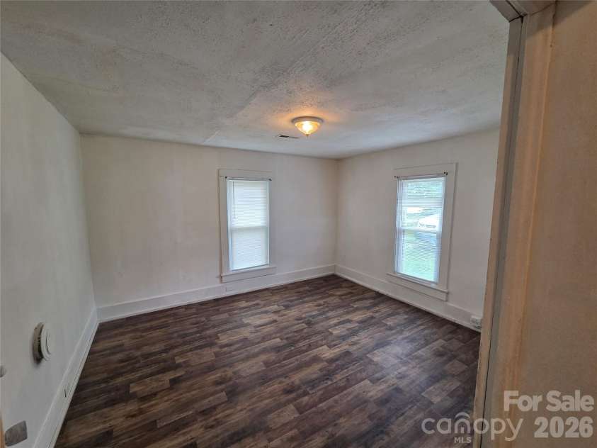 421 N Salisbury Avenue, Spencer, NC 28159.  MLS# CAR4408763, YatesRealty ID 40392. 