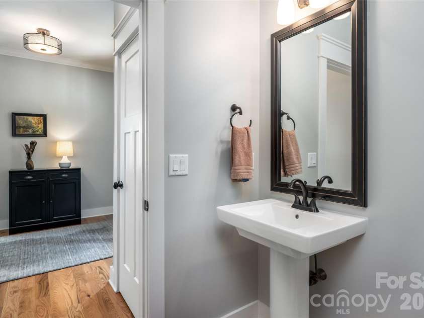 8 Sugarland Ridge Road, Fairview, NC 28730.  MLS# CAR4396136, YatesRealty ID 40393. 