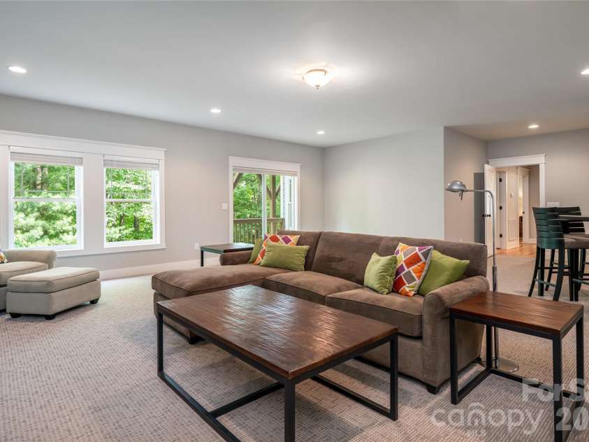 8 Sugarland Ridge Road, Fairview, NC 28730.  MLS# CAR4396136, YatesRealty ID 40393. 