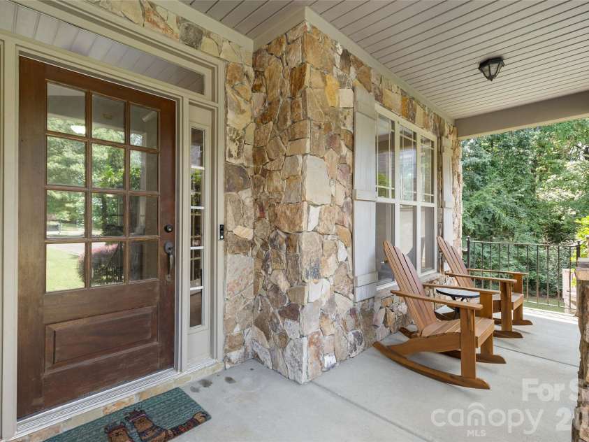5141 Berkeley Park Court, Charlotte, NC 28277.  MLS# CAR4396509, YatesRealty ID 40394. 