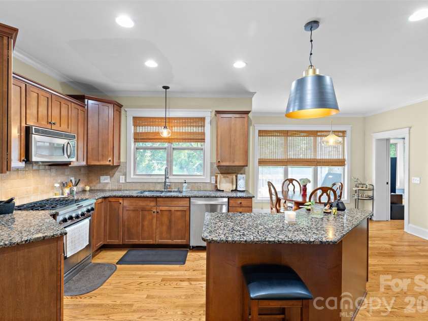 5141 Berkeley Park Court, Charlotte, NC 28277.  MLS# CAR4396509, YatesRealty ID 40394. 