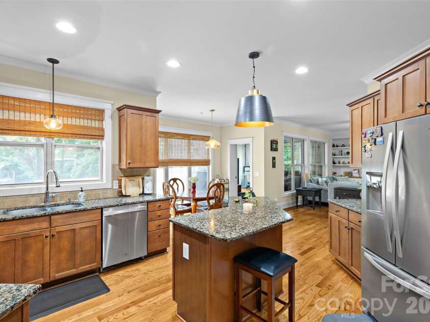 5141 Berkeley Park Court, Charlotte, NC 28277.  MLS# CAR4396509, YatesRealty ID 40394. 