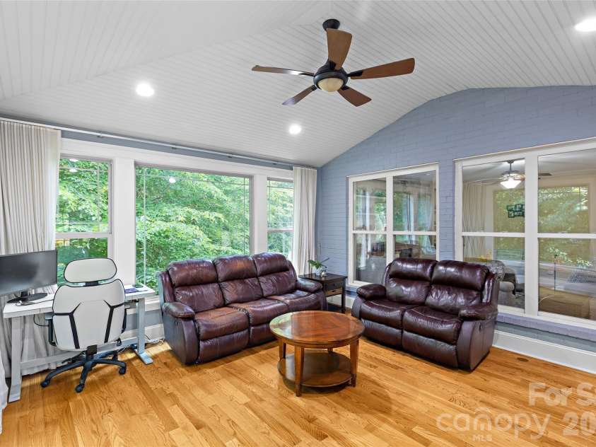 5141 Berkeley Park Court, Charlotte, NC 28277.  MLS# CAR4396509, YatesRealty ID 40394. 
