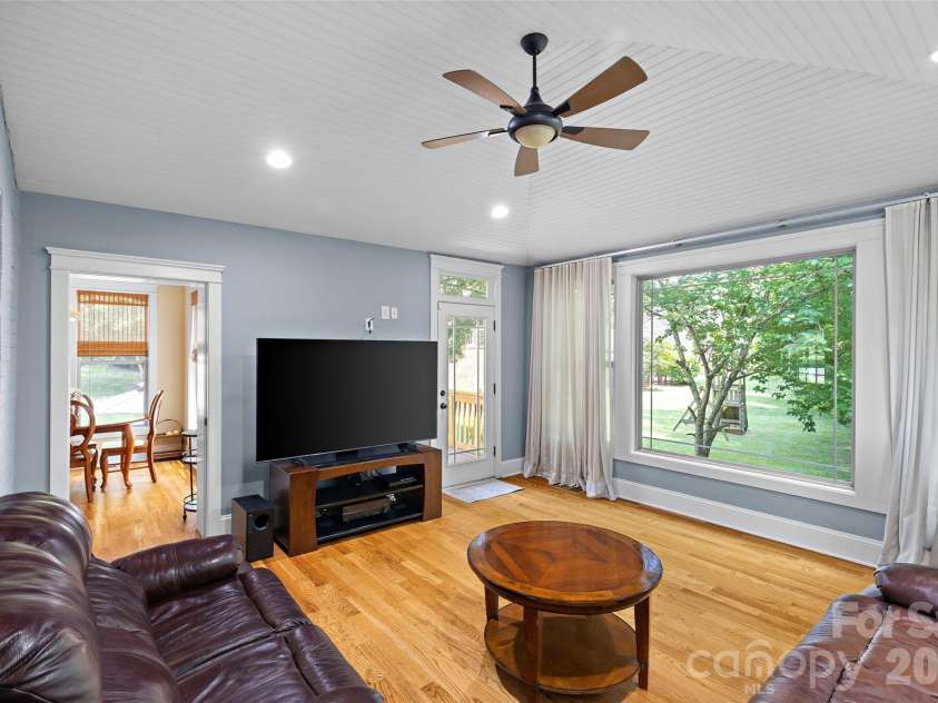 5141 Berkeley Park Court, Charlotte, NC 28277.  MLS# CAR4396509, YatesRealty ID 40394. 