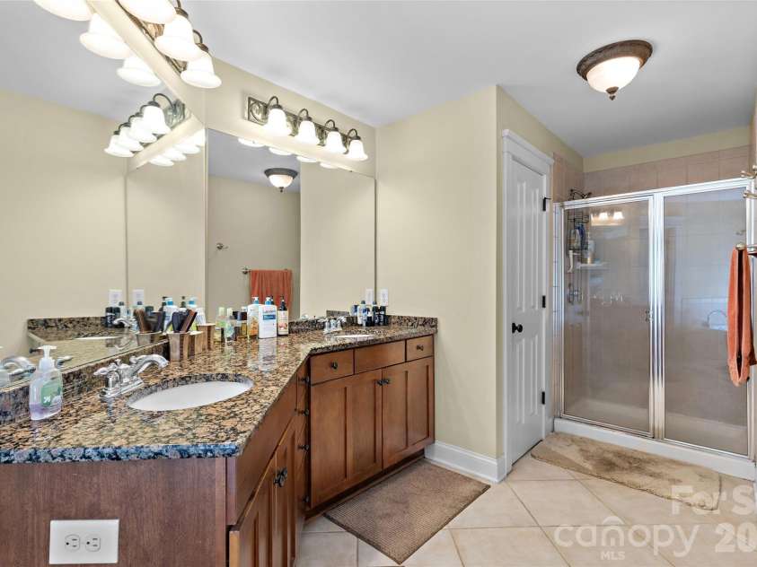 5141 Berkeley Park Court, Charlotte, NC 28277.  MLS# CAR4396509, YatesRealty ID 40394. 