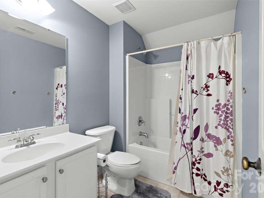 5141 Berkeley Park Court, Charlotte, NC 28277.  MLS# CAR4396509, YatesRealty ID 40394. 