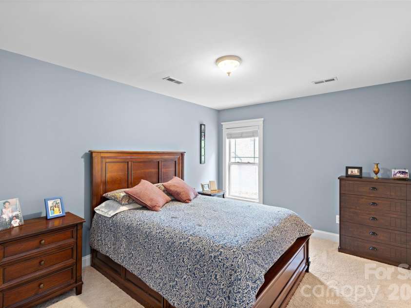 5141 Berkeley Park Court, Charlotte, NC 28277.  MLS# CAR4396509, YatesRealty ID 40394. 