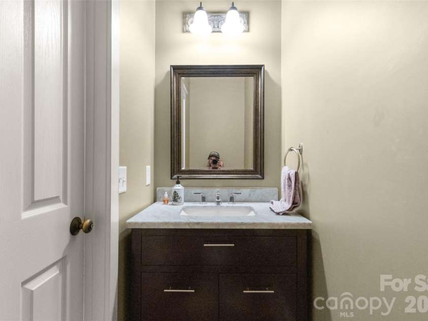 5141 Berkeley Park Court, Charlotte, NC 28277.  MLS# CAR4396509, YatesRealty ID 40394. 