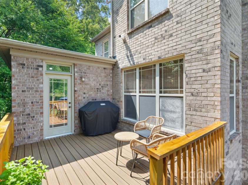 5141 Berkeley Park Court, Charlotte, NC 28277.  MLS# CAR4396509, YatesRealty ID 40394. 