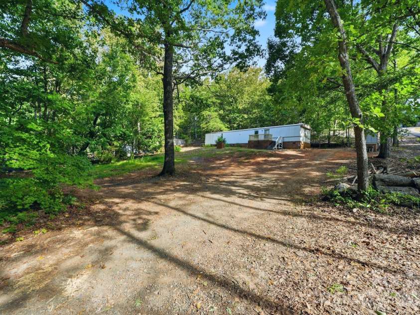 5316 Liberty Hill Road, York, SC 29745.  MLS# CAR4406107, YatesRealty ID 40395. 