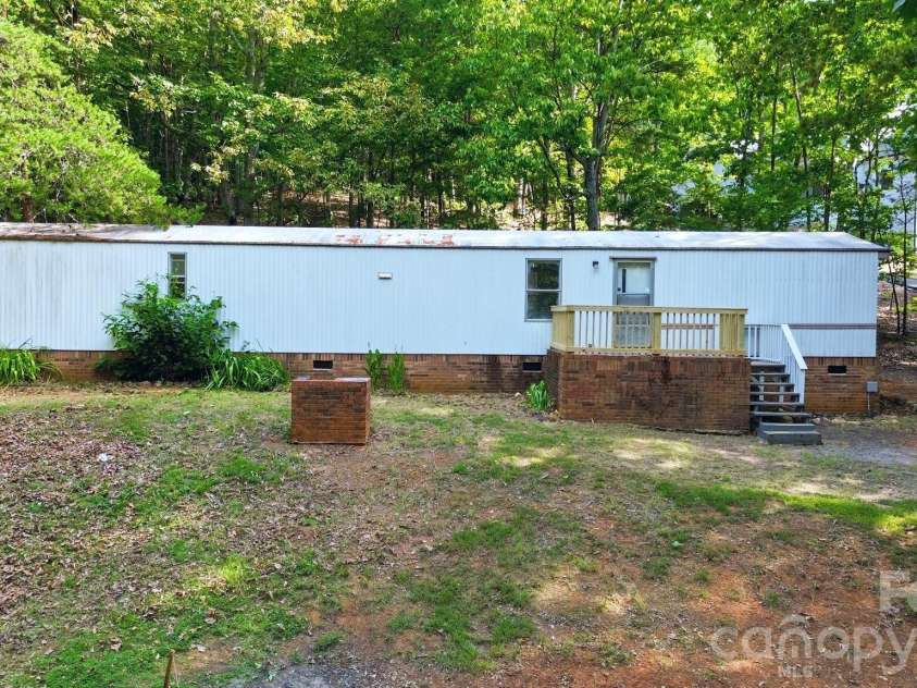5316 Liberty Hill Road, York, SC 29745.  MLS# CAR4406107, YatesRealty ID 40395. 