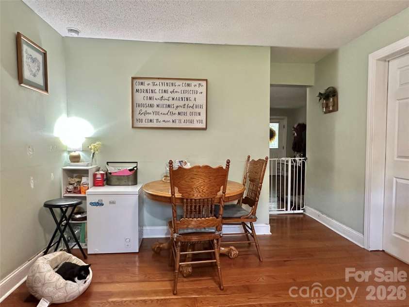 393 Mountain View Drive, Morganton, NC 28655.  MLS# CAR4408031, YatesRealty ID 40396. 