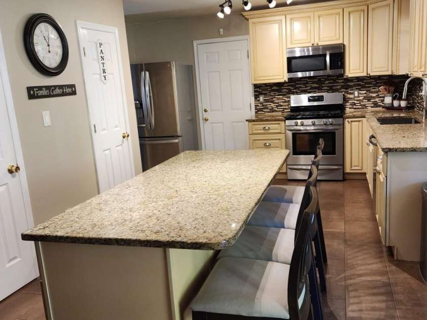 400 Antlers Court, Gastonia, NC 28052.  MLS# CAR4251396, YatesRealty ID 404. 