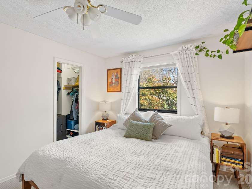 16 Spears Avenue, Asheville, NC 28801.  MLS# CAR4344321, YatesRealty ID 4040. First Upstairs Bedroom