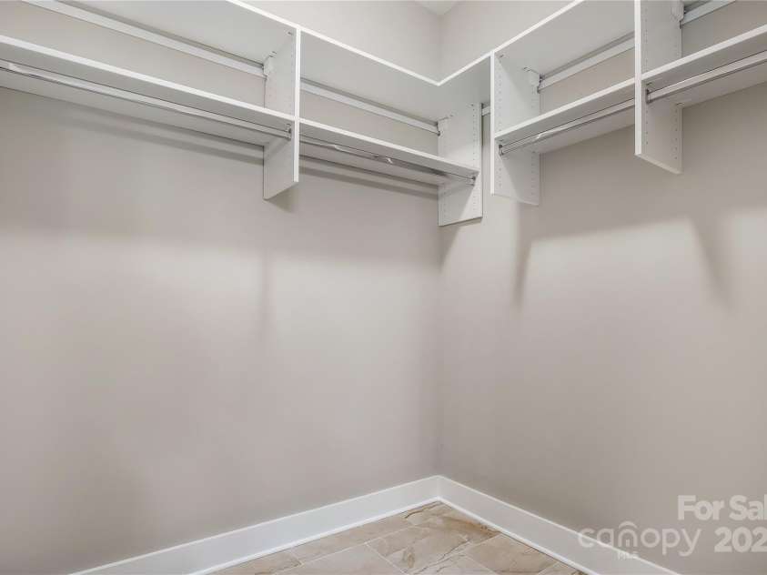 48 Creekside View Drive, Asheville, NC 28804.  MLS# CAR4046496, YatesRealty ID 4040. 2nd bedroom spacious closet.