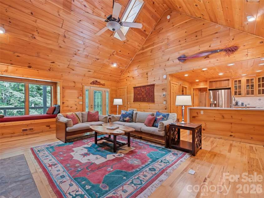 283 The High Road, Waynesville, NC 28786.  MLS# CAR4408195, YatesRealty ID 40400. 