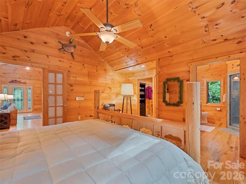283 The High Road, Waynesville, NC 28786.  MLS# CAR4408195, YatesRealty ID 40400. 