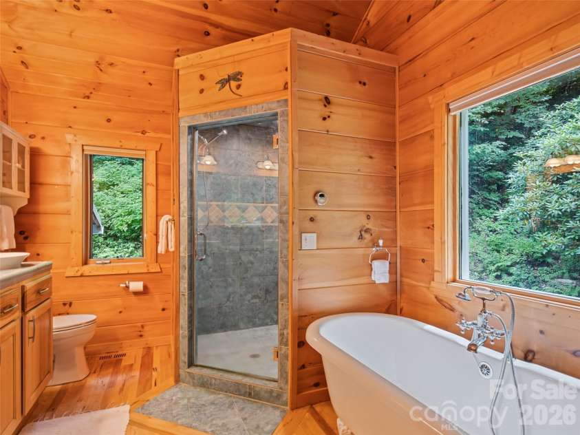 283 The High Road, Waynesville, NC 28786.  MLS# CAR4408195, YatesRealty ID 40400. 