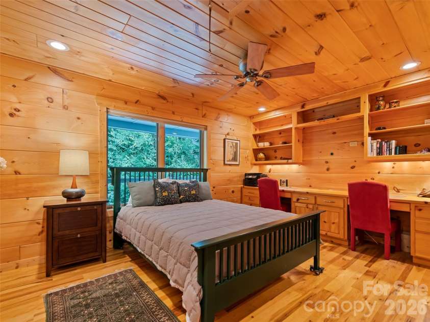283 The High Road, Waynesville, NC 28786.  MLS# CAR4408195, YatesRealty ID 40400. 