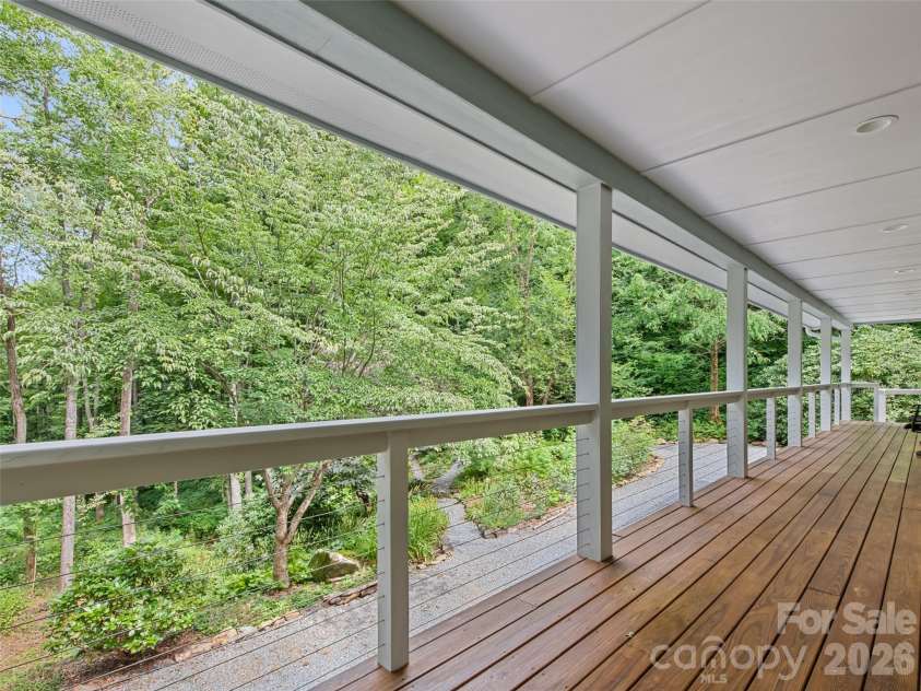283 The High Road, Waynesville, NC 28786.  MLS# CAR4408195, YatesRealty ID 40400. 