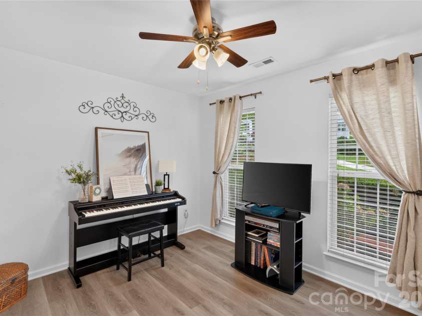 9200 High Rock Drive, Waxhaw, NC 28173.  MLS# CAR4408610, YatesRealty ID 40401. 
