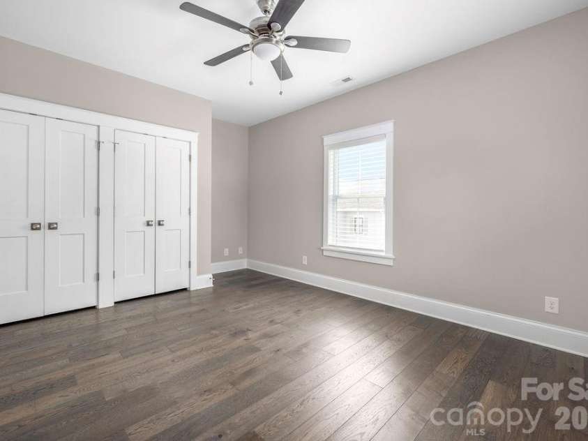 2728 Kilgo Way, Charlotte, NC 28205.  MLS# CAR4407297, YatesRealty ID 40402. 