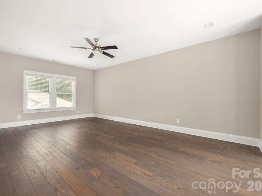 2728 Kilgo Way, Charlotte, NC 28205.  MLS# CAR4407297, YatesRealty ID 40402. 