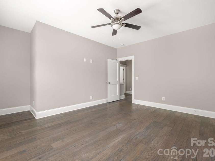 2728 Kilgo Way, Charlotte, NC 28205.  MLS# CAR4407297, YatesRealty ID 40402. 