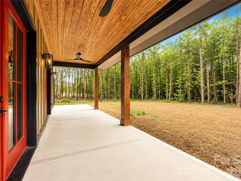 7401 Sherrills Ford Road, Sherrills Ford, NC 28673.  MLS# CAR4407784, YatesRealty ID 40403. 