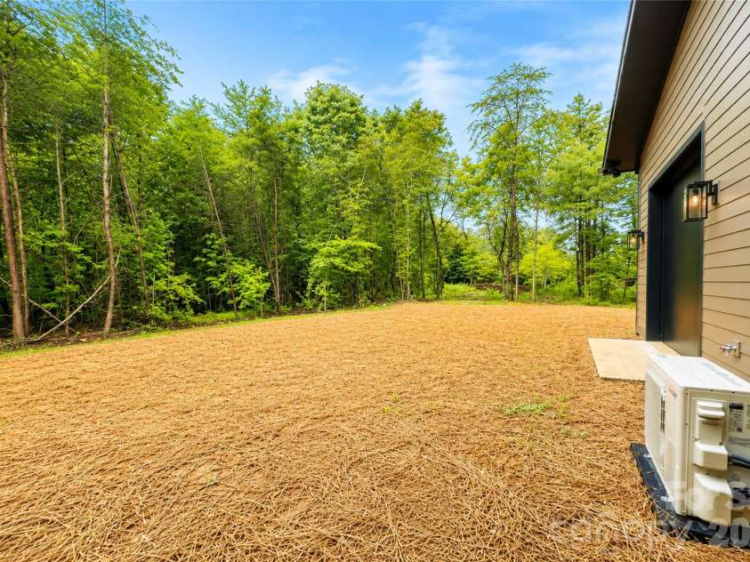7401 Sherrills Ford Road, Sherrills Ford, NC 28673.  MLS# CAR4407784, YatesRealty ID 40403. 