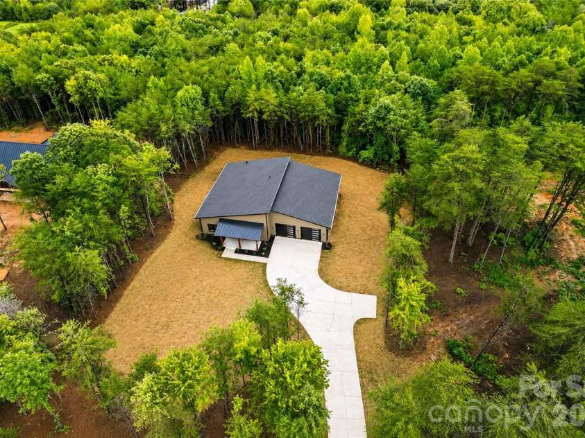 7401 Sherrills Ford Road, Sherrills Ford, NC 28673.  MLS# CAR4407784, YatesRealty ID 40403. 