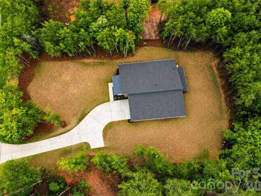 7401 Sherrills Ford Road, Sherrills Ford, NC 28673.  MLS# CAR4407784, YatesRealty ID 40403. 
