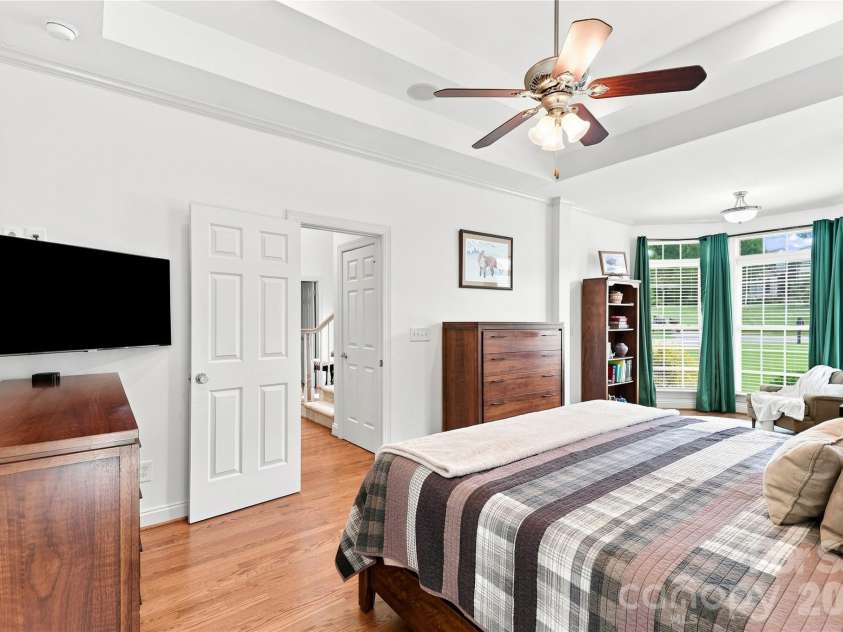 4029 Foxes Trail, Cramerton, NC 28032.  MLS# CAR4407400, YatesRealty ID 40404. 