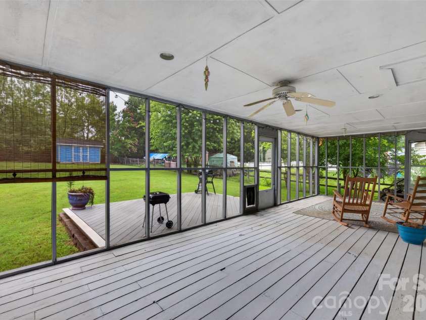 3550 Farm Lake Drive, Concord, NC 28027.  MLS# CAR4408143, YatesRealty ID 40405. 