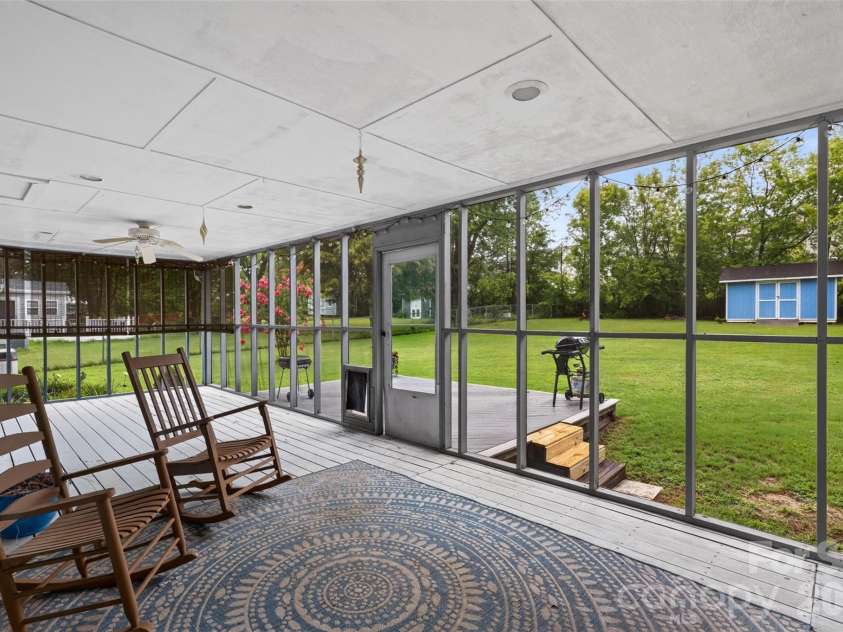 3550 Farm Lake Drive, Concord, NC 28027.  MLS# CAR4408143, YatesRealty ID 40405. 