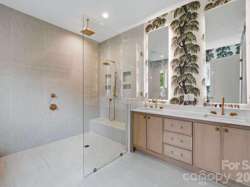 139 Addison Emory Lane, Mooresville, NC 28115.  MLS# CAR4405967, YatesRealty ID 40408. 