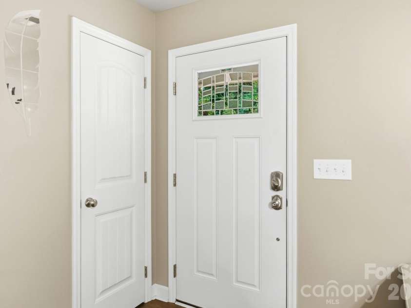 102 Twin Brook Lane, Pageland, SC 29728.  MLS# CAR4405159, YatesRealty ID 40410. 
