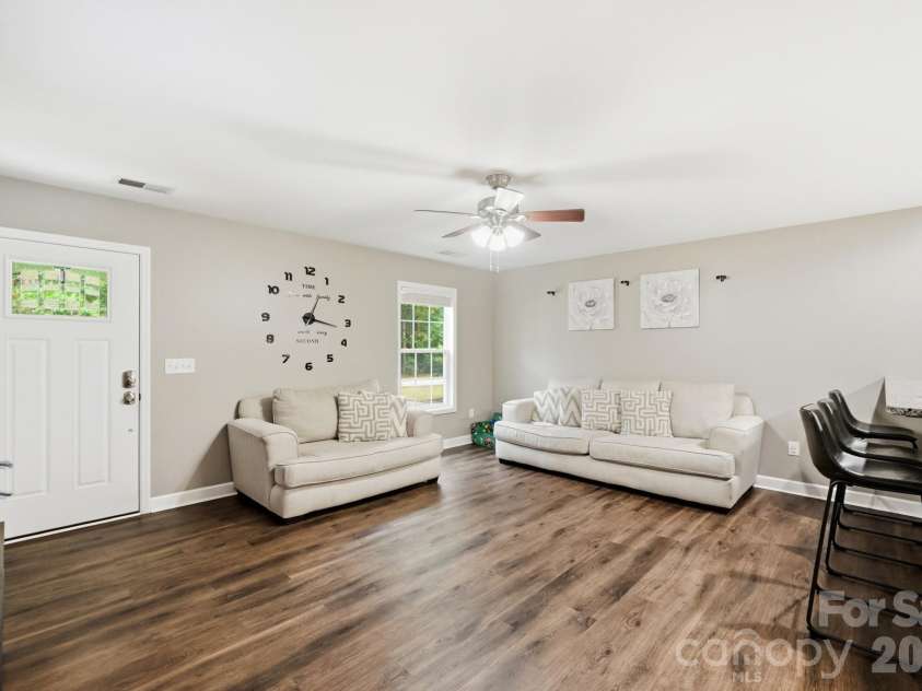 102 Twin Brook Lane, Pageland, SC 29728.  MLS# CAR4405159, YatesRealty ID 40410. 