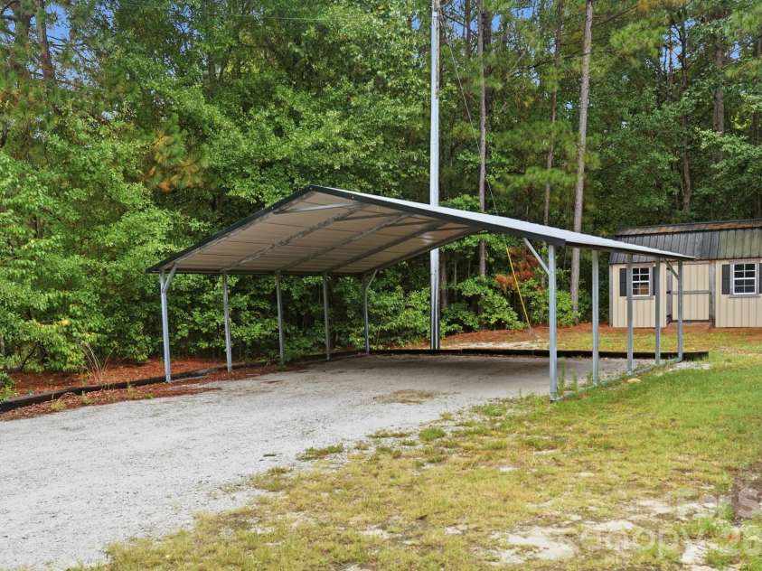 102 Twin Brook Lane, Pageland, SC 29728.  MLS# CAR4405159, YatesRealty ID 40410. 