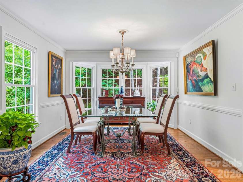 72 Brookwood Road, Asheville, NC 28804.  MLS# CAR4345217, YatesRealty ID 40411. 