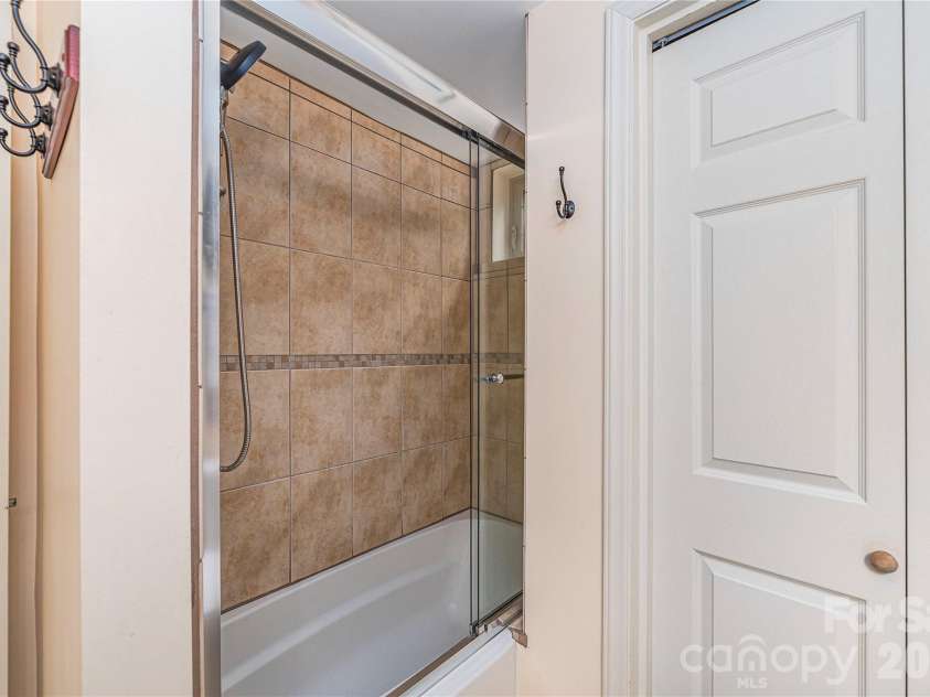 309 Irene Lane, Maggie Valley, NC 28751.  MLS# CAR4381461, YatesRealty ID 40412. 