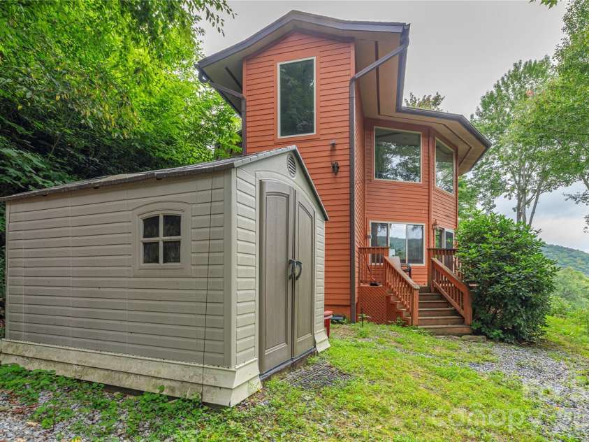 309 Irene Lane, Maggie Valley, NC 28751.  MLS# CAR4381461, YatesRealty ID 40412. Extra Storage