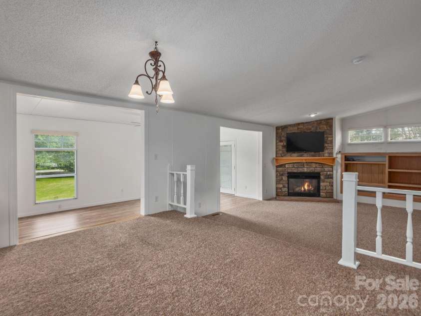 260 Divide Loop, Flat Rock, NC 28731.  MLS# CAR4394698, YatesRealty ID 40413. 