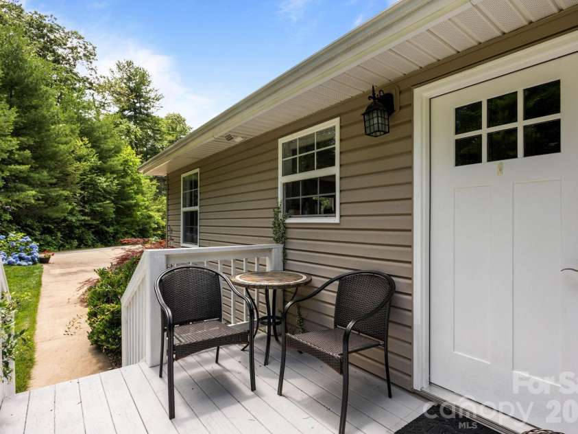 54 Thad Johnson Road, Saluda, NC 28773.  MLS# CAR4396758, YatesRealty ID 40414. 