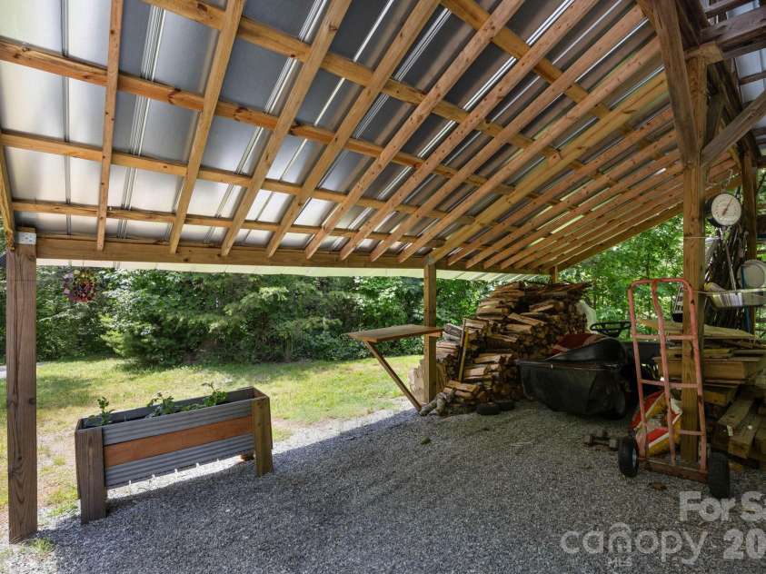 54 Thad Johnson Road, Saluda, NC 28773.  MLS# CAR4396758, YatesRealty ID 40414. 