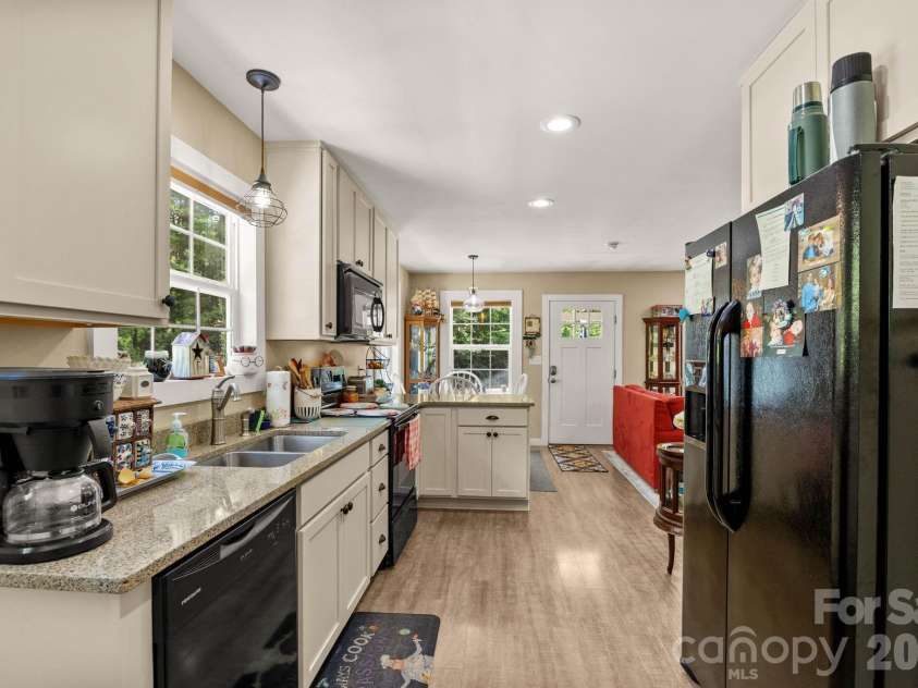 54 Thad Johnson Road, Saluda, NC 28773.  MLS# CAR4396758, YatesRealty ID 40414. 