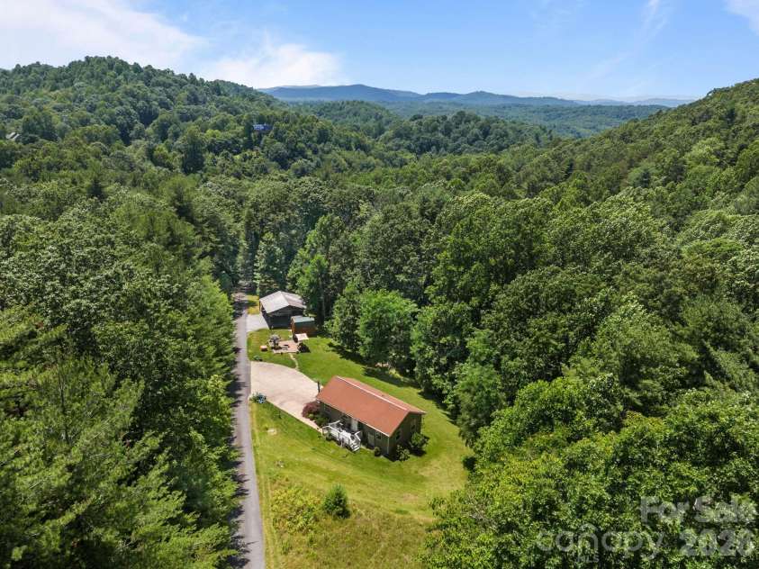 54 Thad Johnson Road, Saluda, NC 28773.  MLS# CAR4396758, YatesRealty ID 40414. 