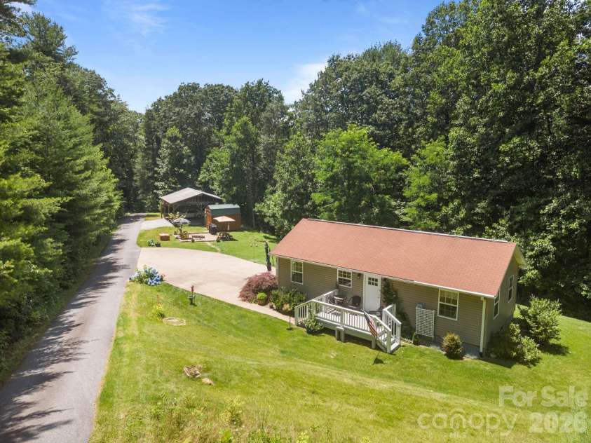 54 Thad Johnson Road, Saluda, NC 28773.  MLS# CAR4396758, YatesRealty ID 40414. 
