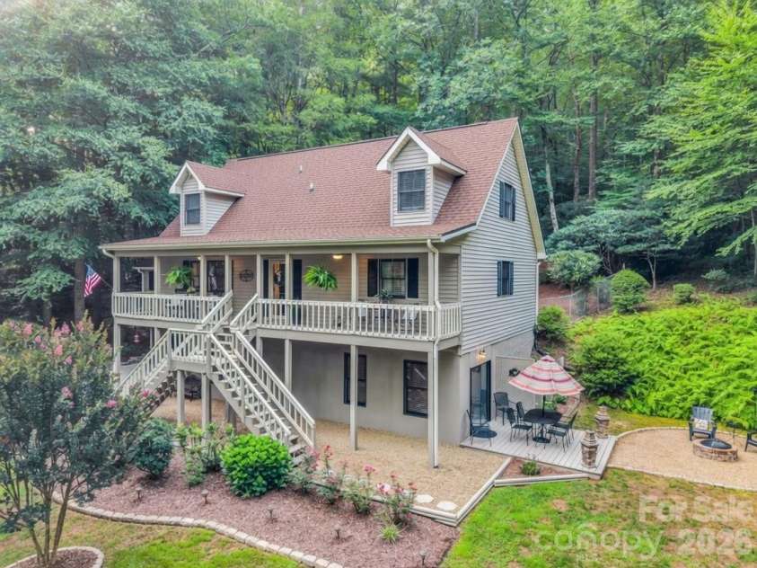 103 Audia Way Drive, Zirconia, NC 28790.  MLS# CAR4408285, YatesRealty ID 40416. 